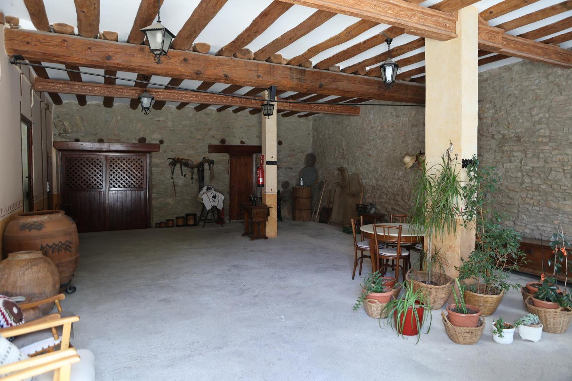 Masia Losar Vilafranca  Exterior foto